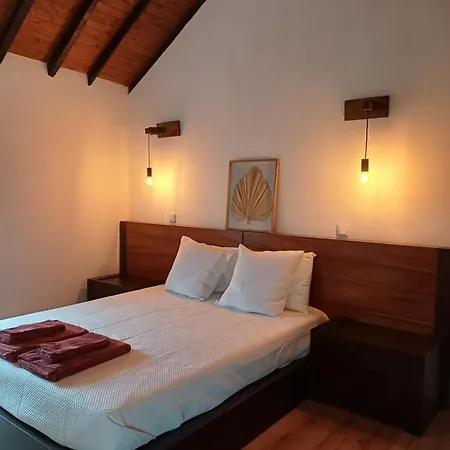 Casa De Pedra - Refugio Da Cascata Da Cabreia *